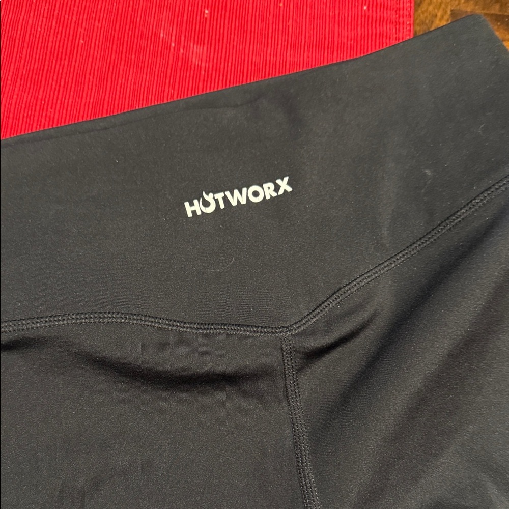 HotWorx small Black Women's Shorts biking fila exercise bottoms small - Picture 4 of 5